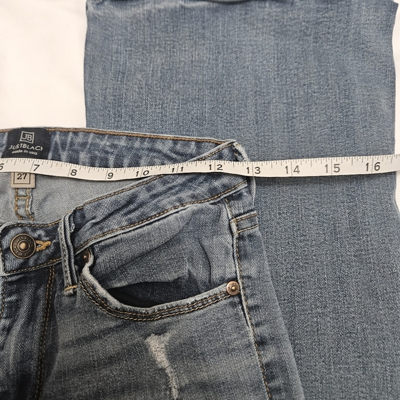 Just Black Distressed Boot Leg Jeans! - Picture 7 of 10